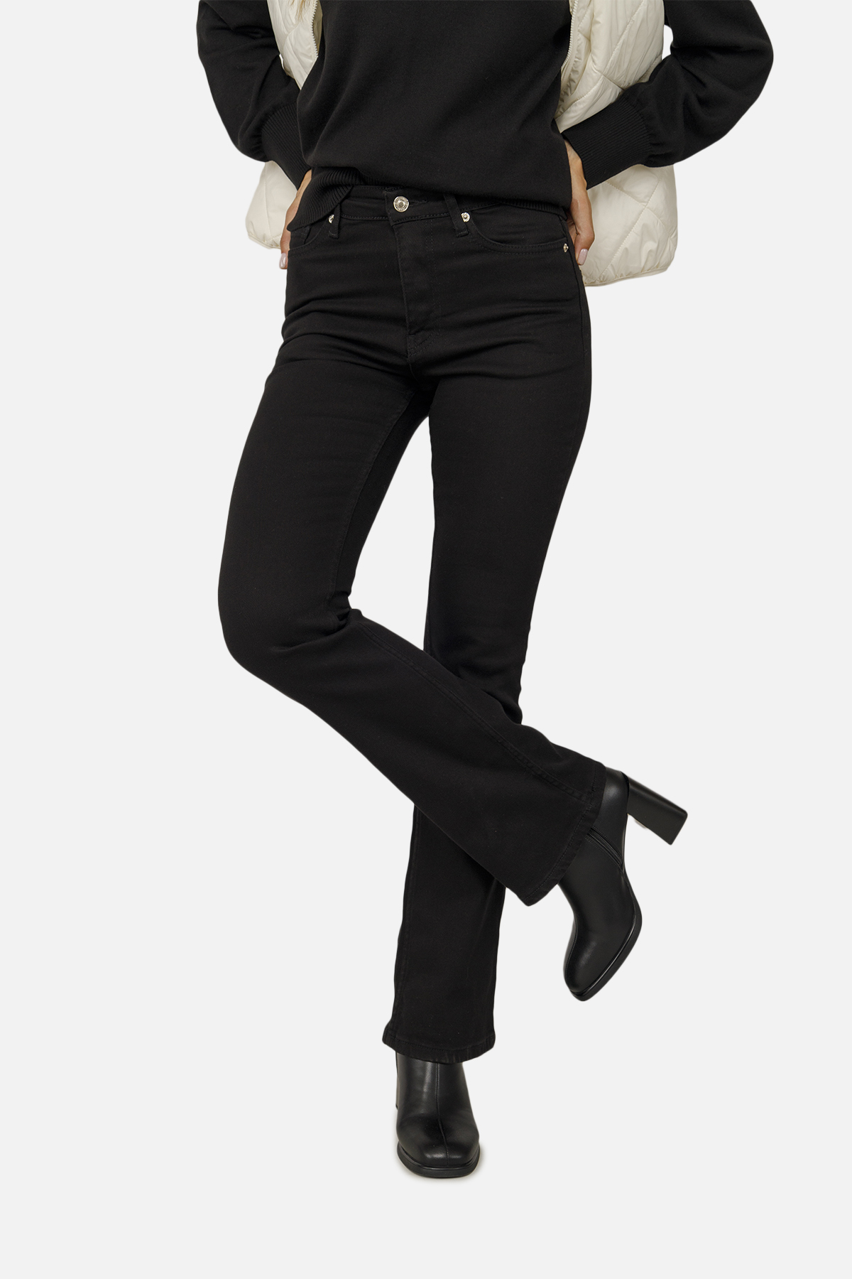 Женские Джинсы Yuki bootcut 42 Черный ЦБ-00257331