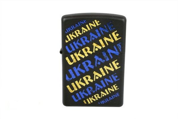 Запальничка Zippo Black (218UG)