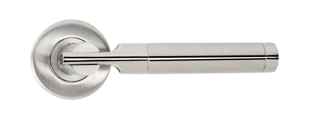 Ручка дверная Siba Porto из нержавеющей стали на розетке Ssr01 (22 22) Ss04 0 22 22