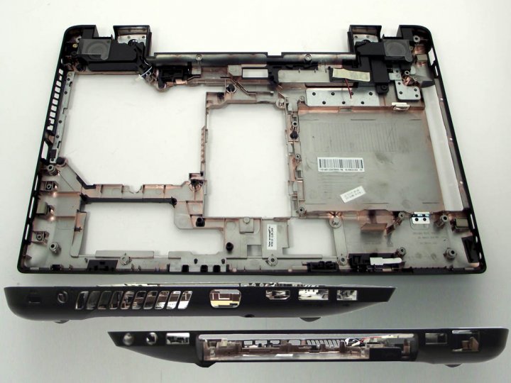 Нижня частина корпусу (кришка) для ноутбука Lenovo Z570