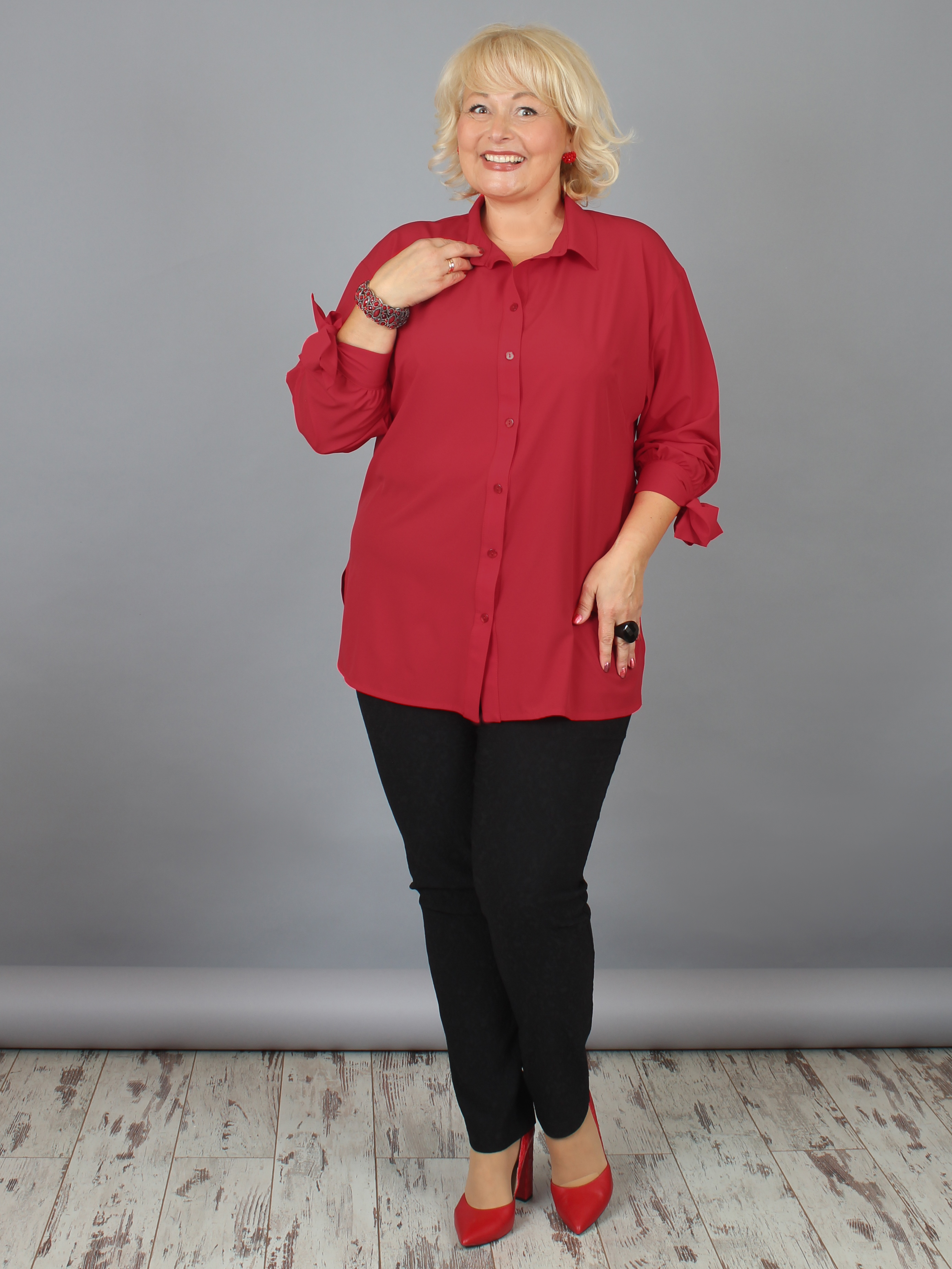 Женская блузка NadiN 1503/4 56 Красная