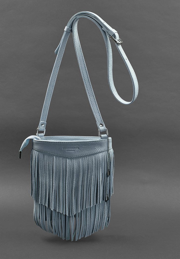 Шкіряна жіноча сумка з бахромою міні-кроссбоді Fleco блакитна BlankNote