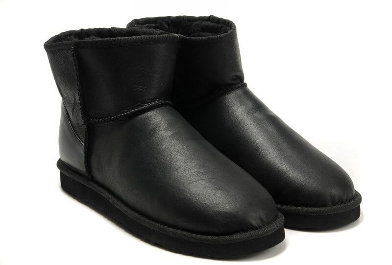 Чоловічі UGG Classic Mini Leather Bomber Black-65 UGG Чорний 41 (10) Чоловічий Замша (просочування) 15 см (UGG65_41)