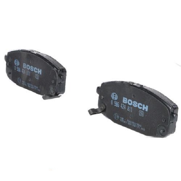 Тормозные колодки Bosch дисковые передние KIA Carens II -04 0986424811