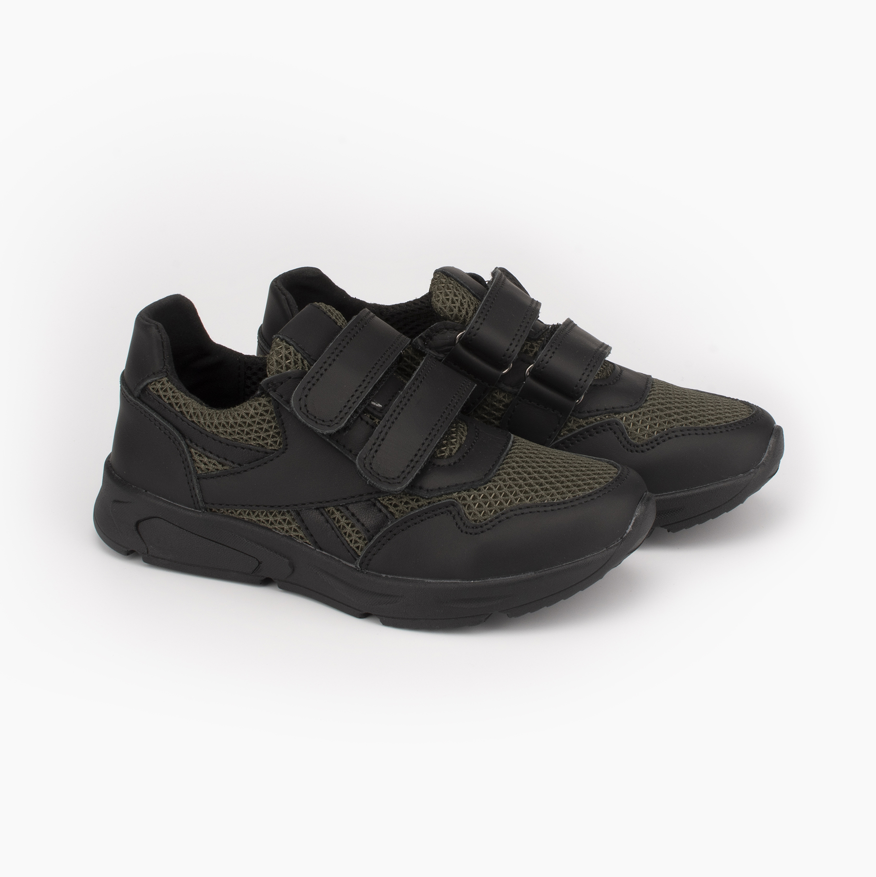 Кросівки для хлопчика Stepln 12L 32 Чорний (2000989679912)