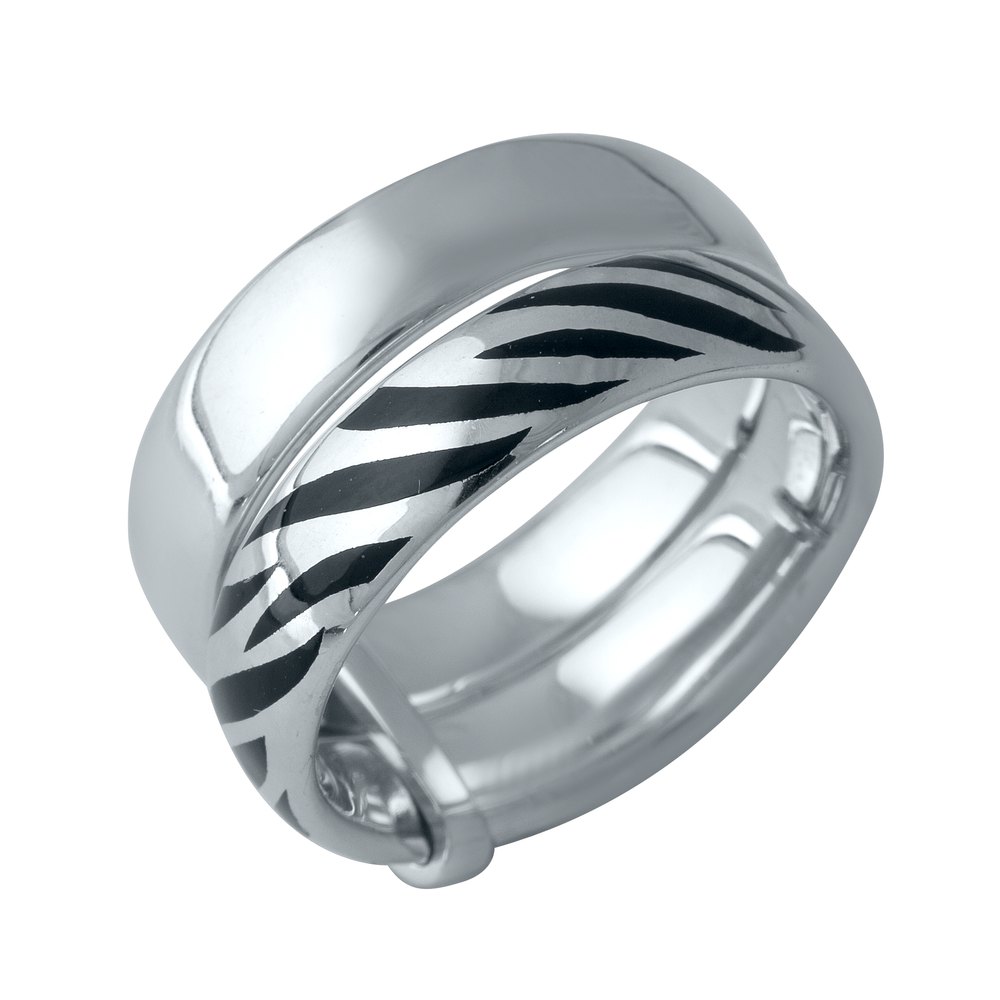 Серебряное кольцо Silver Breeze 16 размер (1982457)
