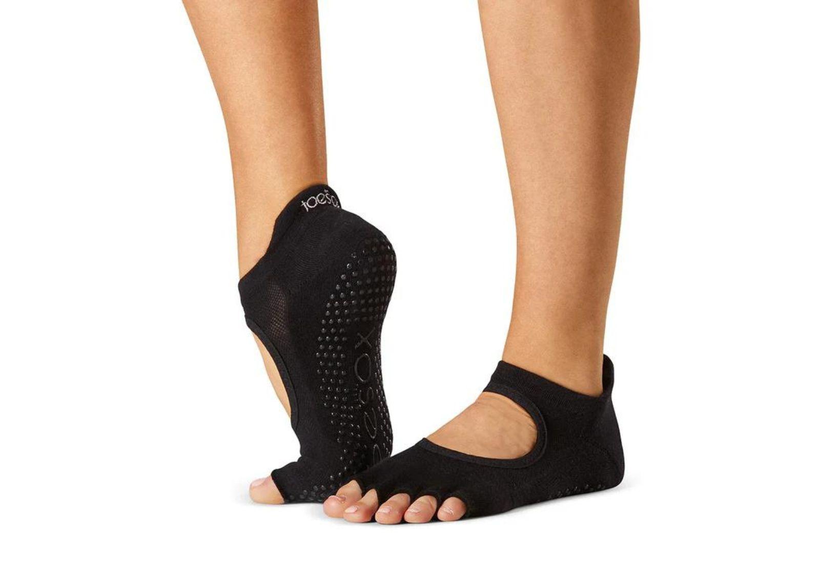 Носки для йоги ToeSox Half Toe Bellarina Grip Evolve Tec S (36-38.5) Черный