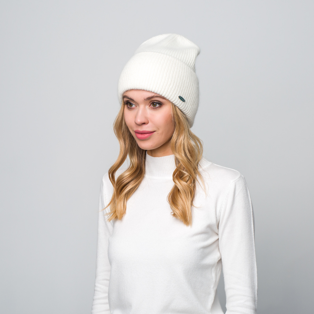 Шапка LuckyLOOK бини 233-395 One size Белый