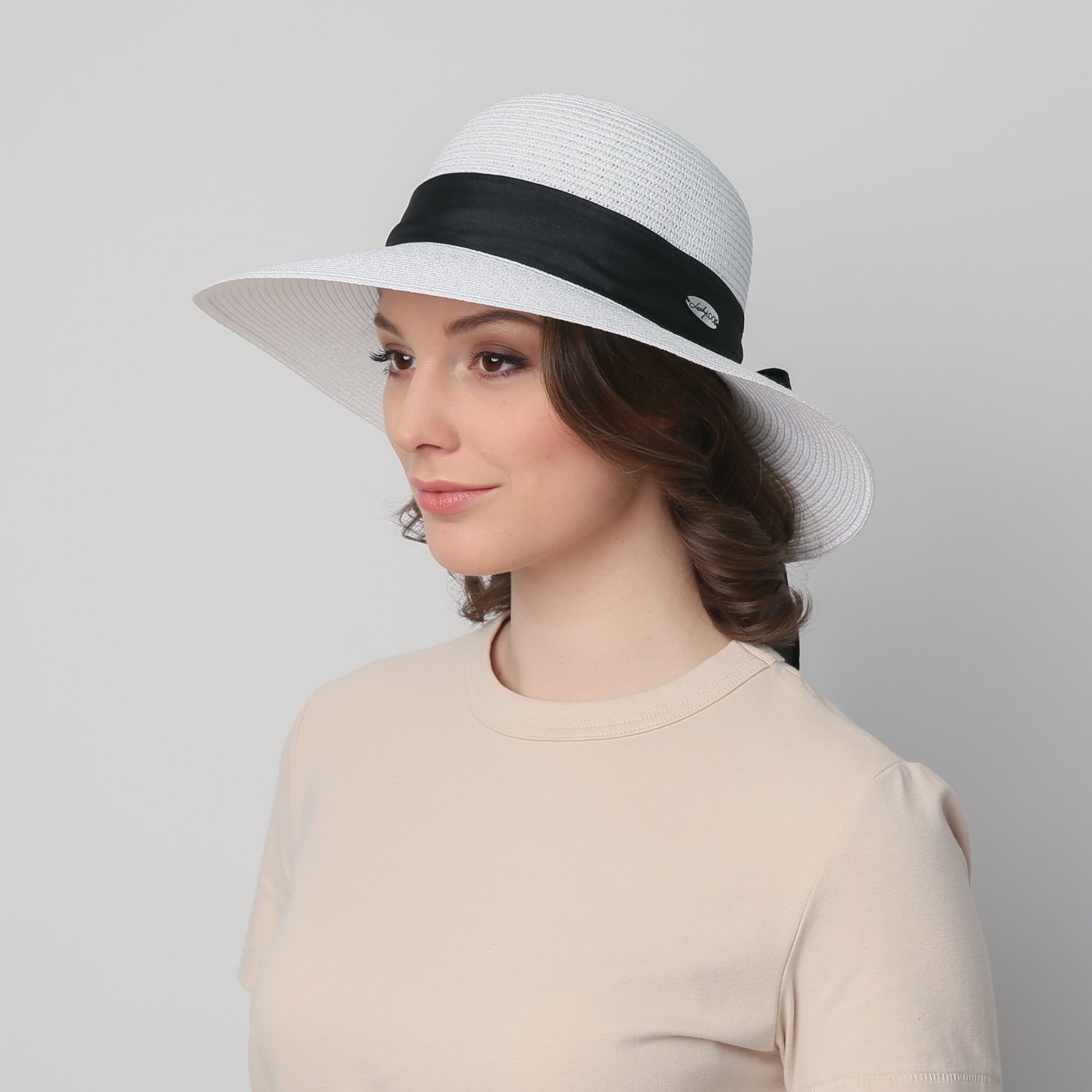 Шляпа LuckyLOOK женская со средними полями 842-978 One size Белый